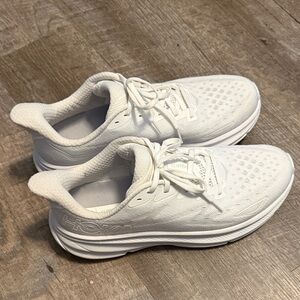 Hoka White Running Shoes